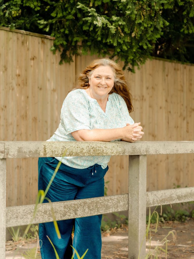 Hypnotherapy sessions in person Hampshire, Berkshire, Surrey and online via Zoom
